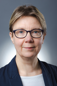 Listenplatz 12: Sandra John